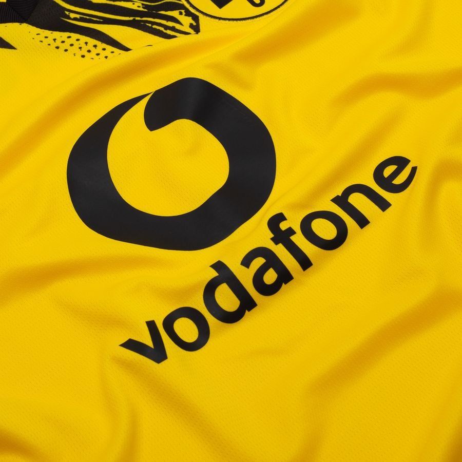 Dortmund Home Shirt 2025/26