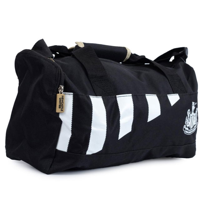 Official Newcastle - Team Spirit - Authentic - English Football