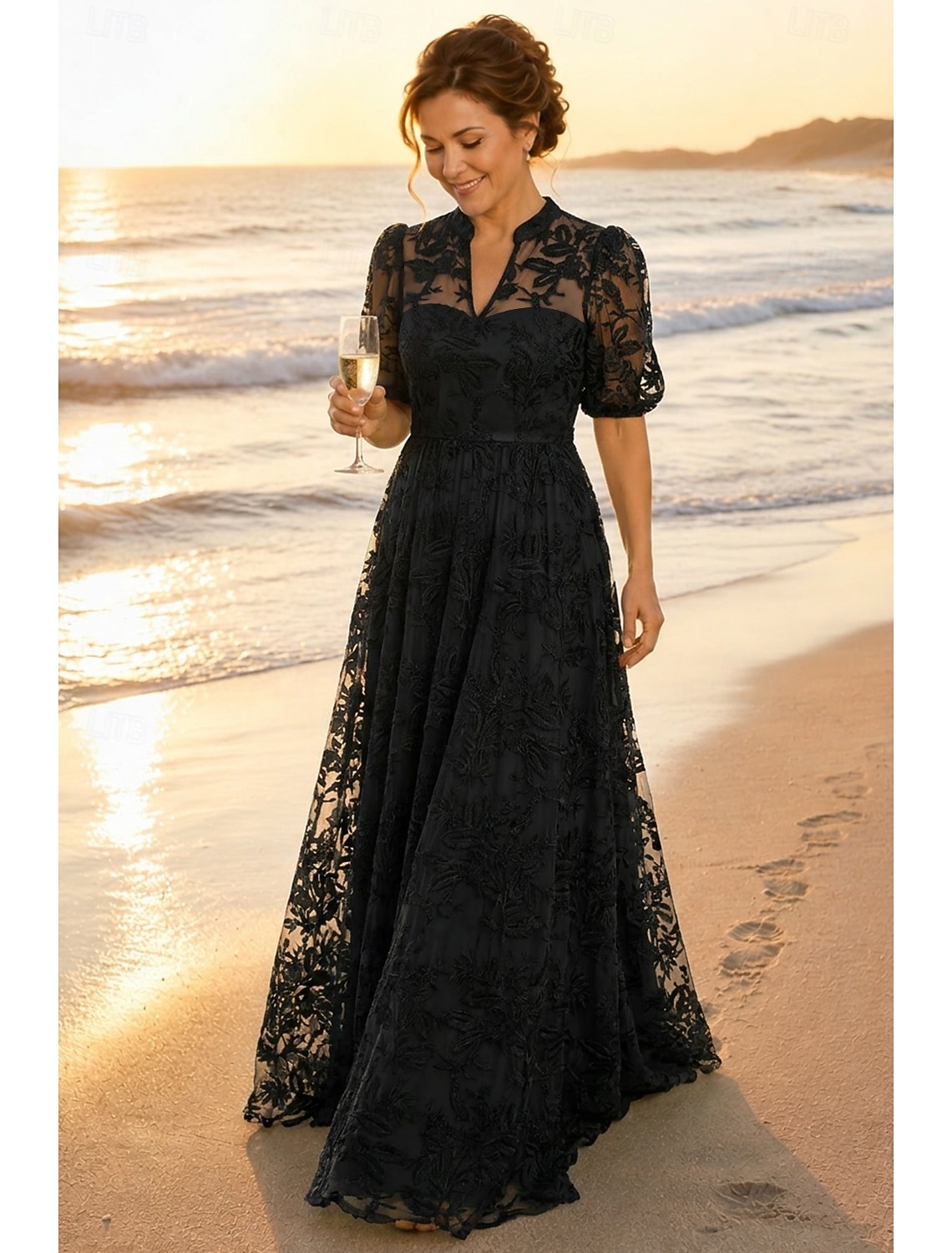 A-Line Dress Floor Length Lace Dress Mother of the Bride Dress Short Sleeve V Neck High Neck Elegant Vintage Luxurious Formal Wedding Guest Semi Formal Lace with Embroidery Appliques
