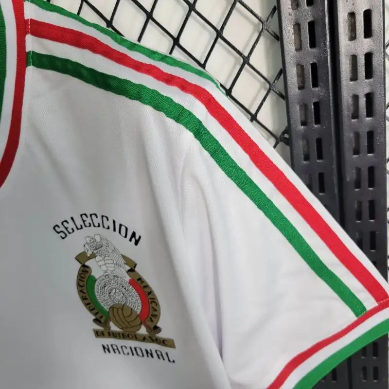 1985 Mexico White Special Edition Soccer retro kit