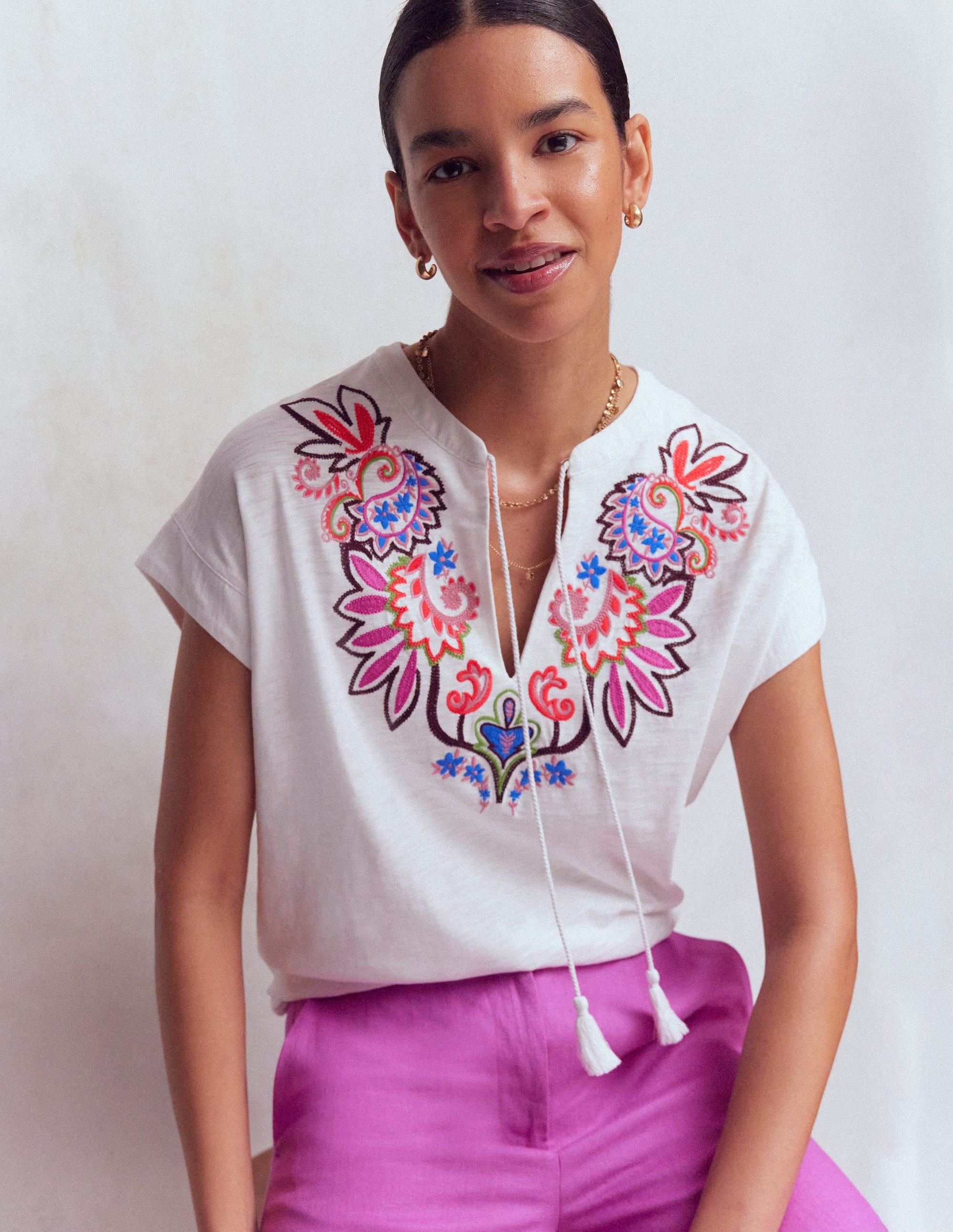 Nina Embroidered Notch T-shirt