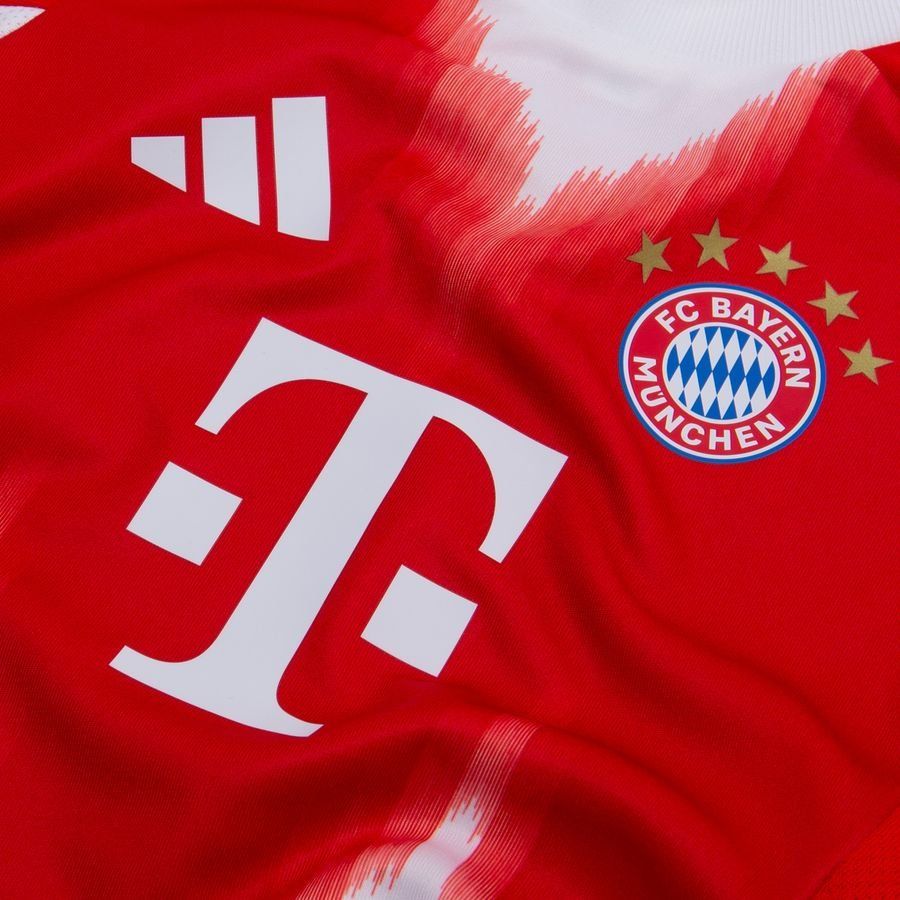 Bayern München Home Shirt 2025/26 Mini Kit Kids Supporter Version