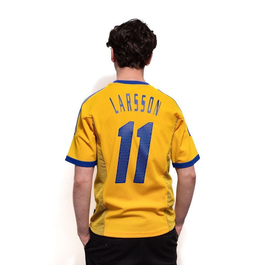 [EFKS] 2002 Sweden Size LARSSON 11 Home Jersey S (8/10)