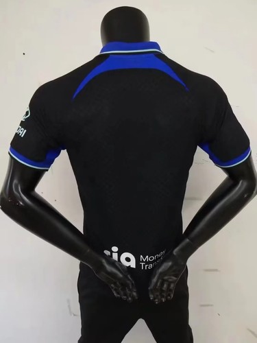 Official 2022 International Camiseta Black With Retro Design