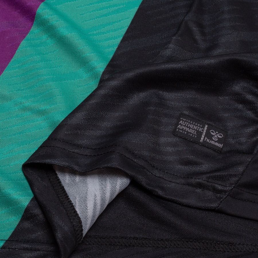 Malaga Away Shirt 2025/26 In Multiple Adult Sizes