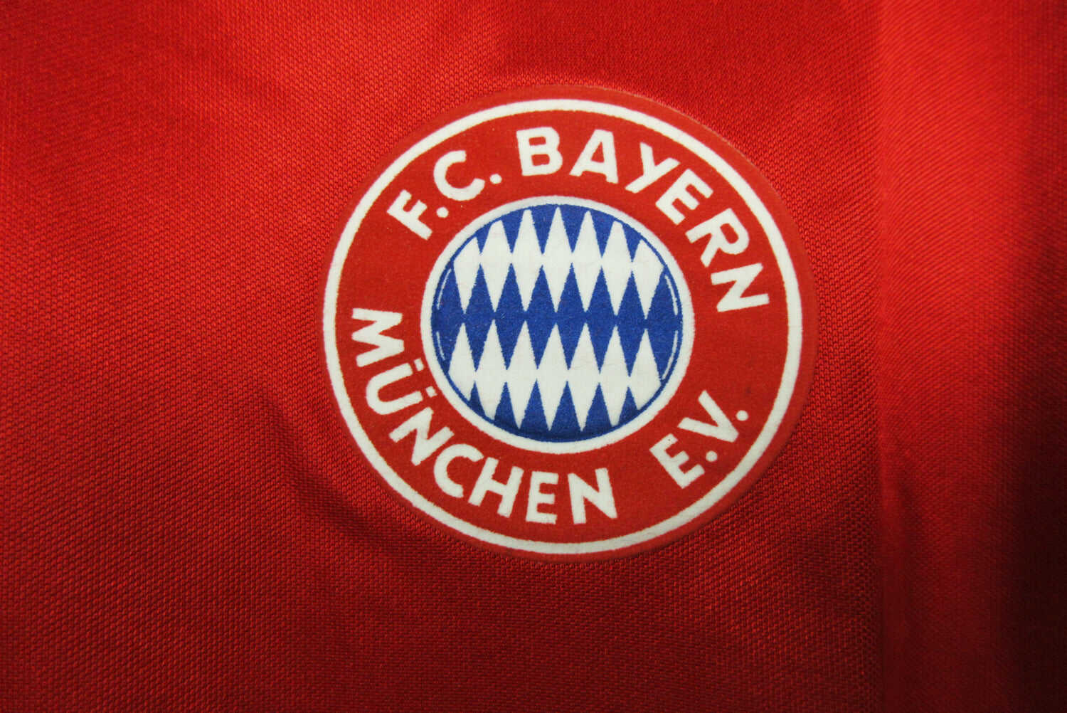 Cheap 1993-1995 Bayern Munich Home kit