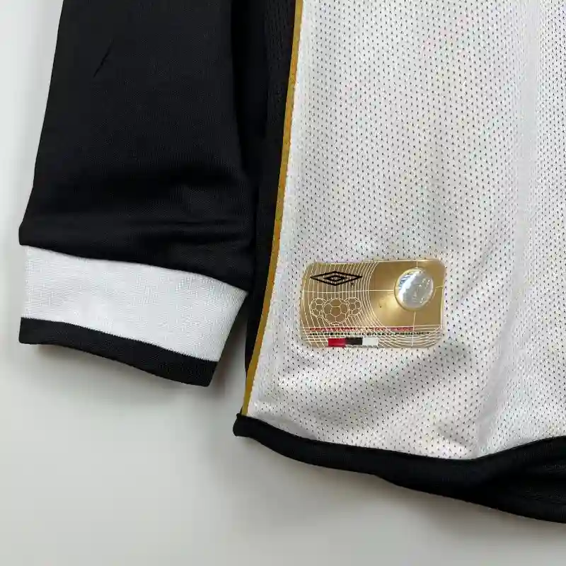 2001-2002 Long Sleeve Manchester United100th Anniversary Soccer retro kit