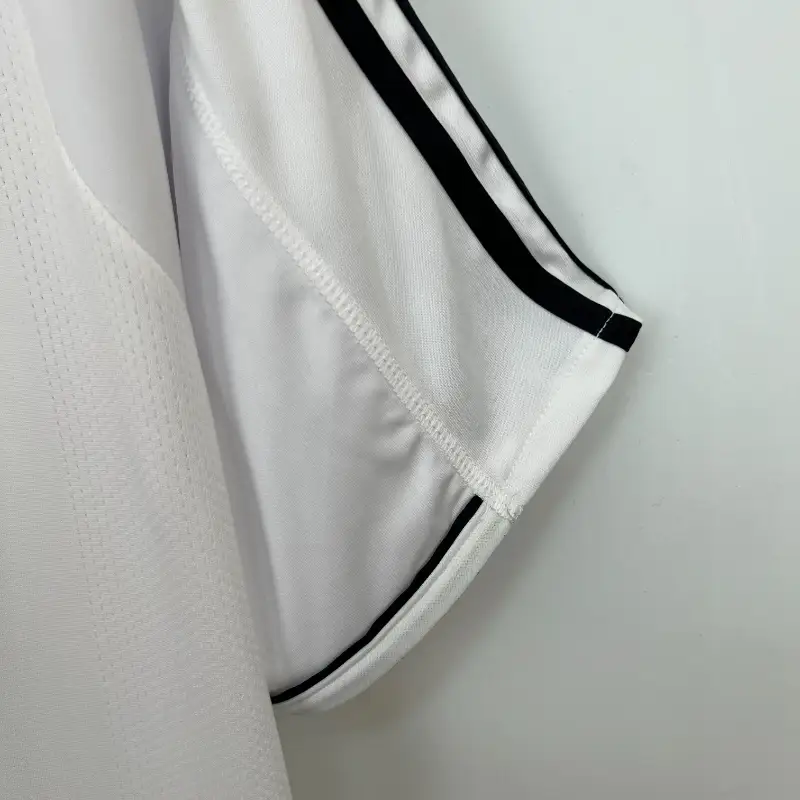 2003-2004 Real Madrid Jersey retro kit
