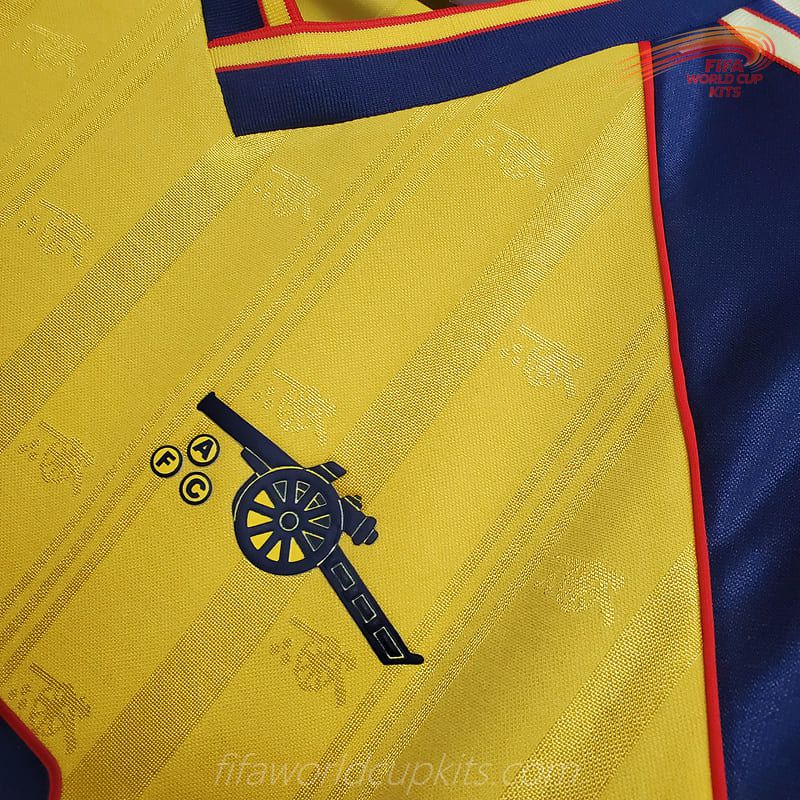 88-89 season Arsenal Alternate Football Strip