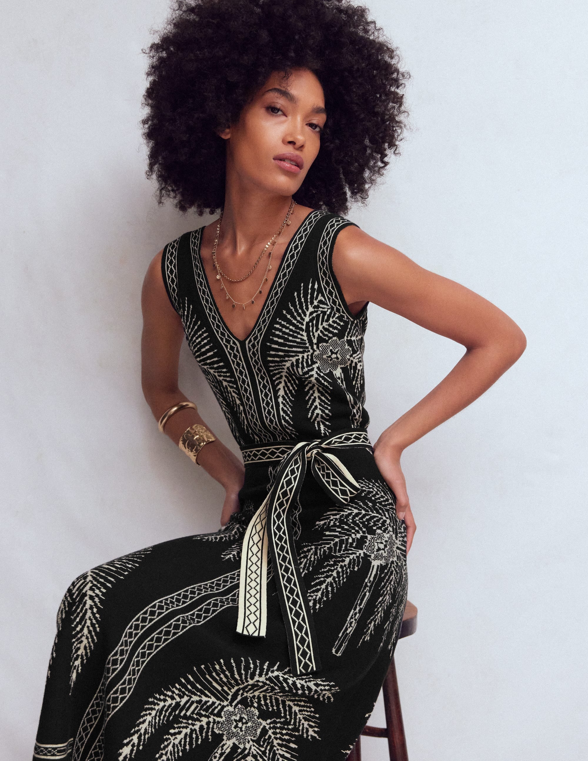 V Neck Jacquard Dress