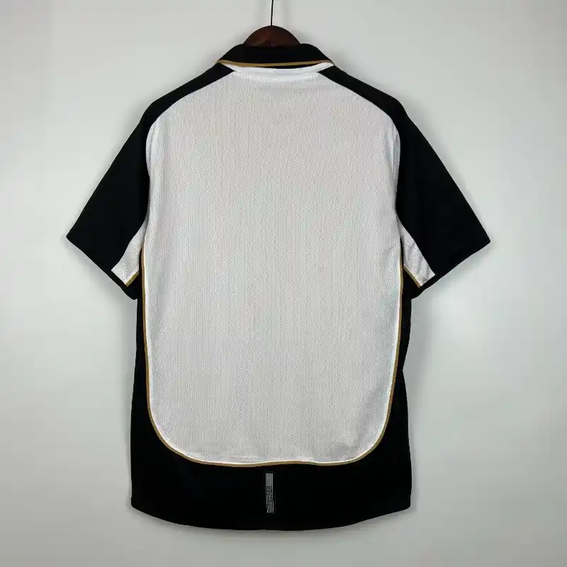 2001-2002 Manchester United Retro Kit – 100th Anniversary Edition (Reversible)