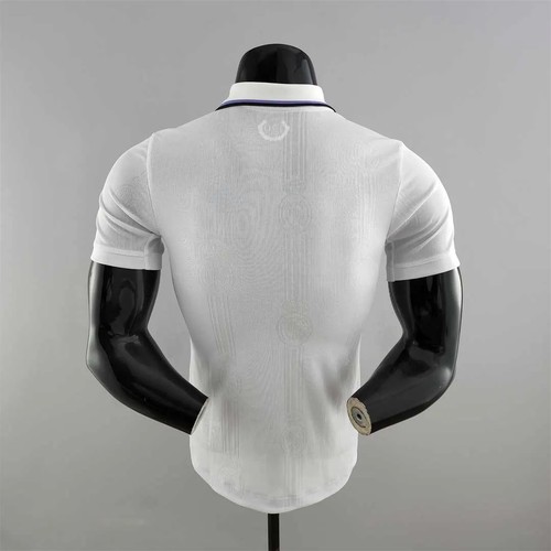 Official Real Madrid 2022-2023 Local - Team Spirit - Copa Mundial