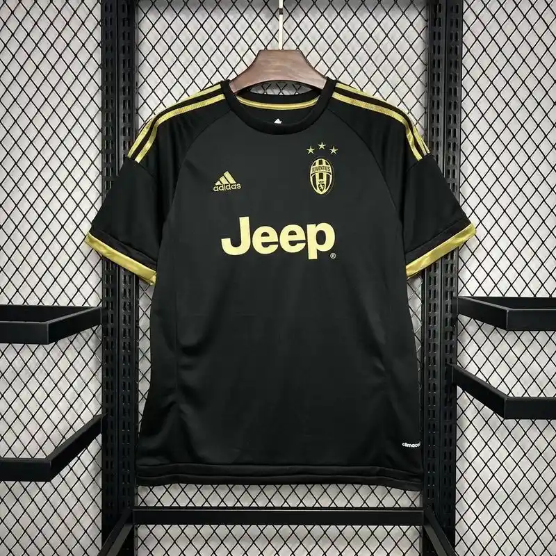 2015-2016 Juventus Third retro kit