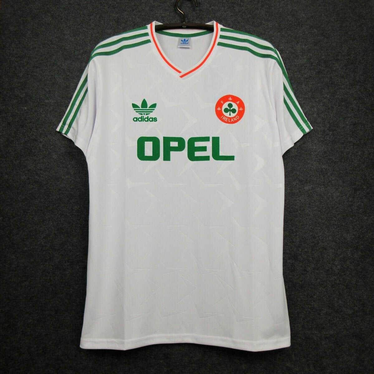 Cheap 1990 Ireland away kit