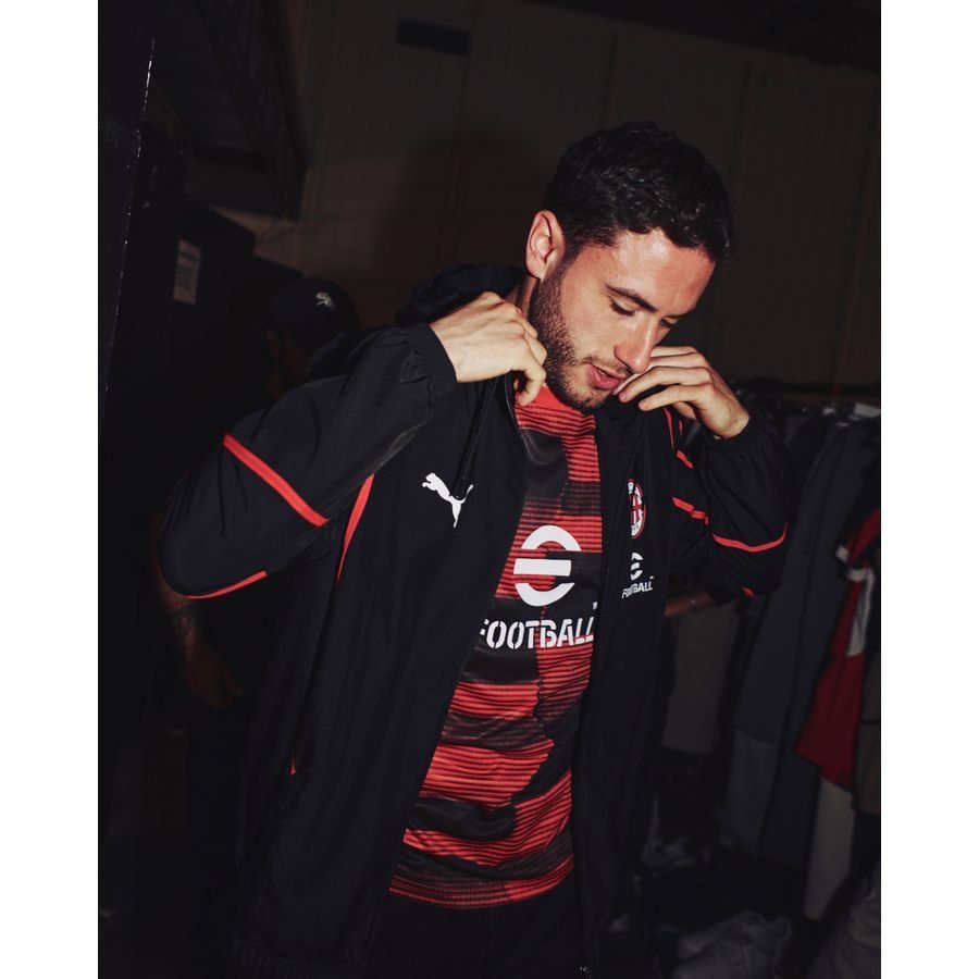 Milan Travel Jacket Pre Match Woven Anthem Puma Jet Black/for All Time