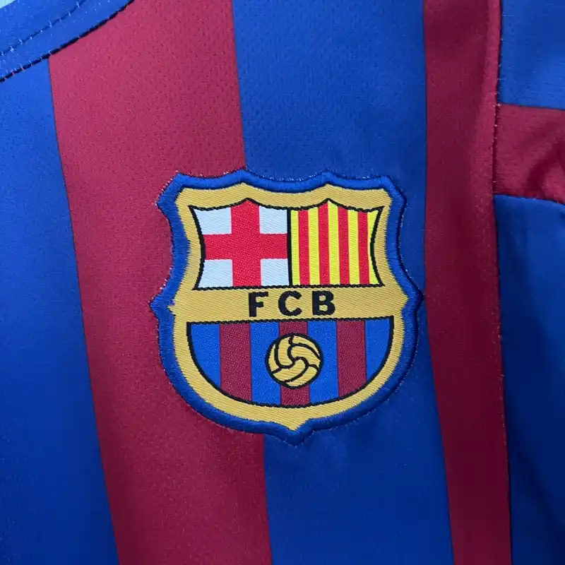 2005-2006 Kids Barcelona Jersey retro kit