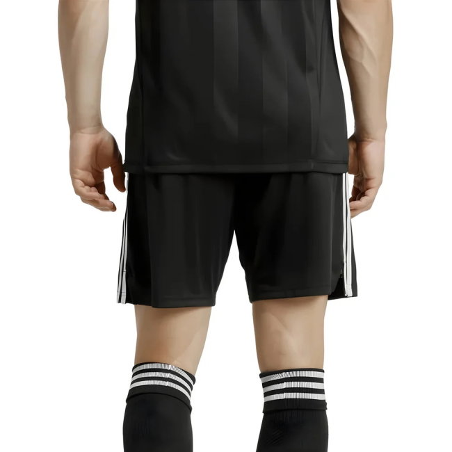 2025-2026 Liverpool Third Goalkeeper Shorts (Black)