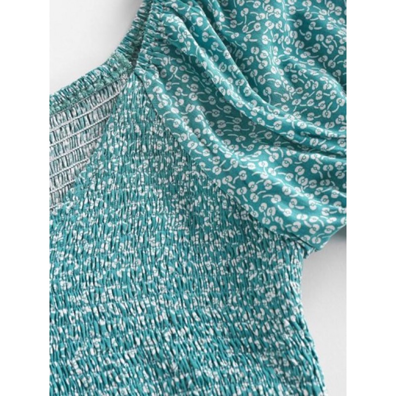 Ditsy Print Smocked Puff Sleeve Peplum Blouse XW4836