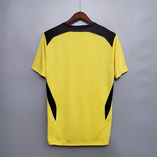 Premium 2004 International Camiseta Yellow With Modern Design