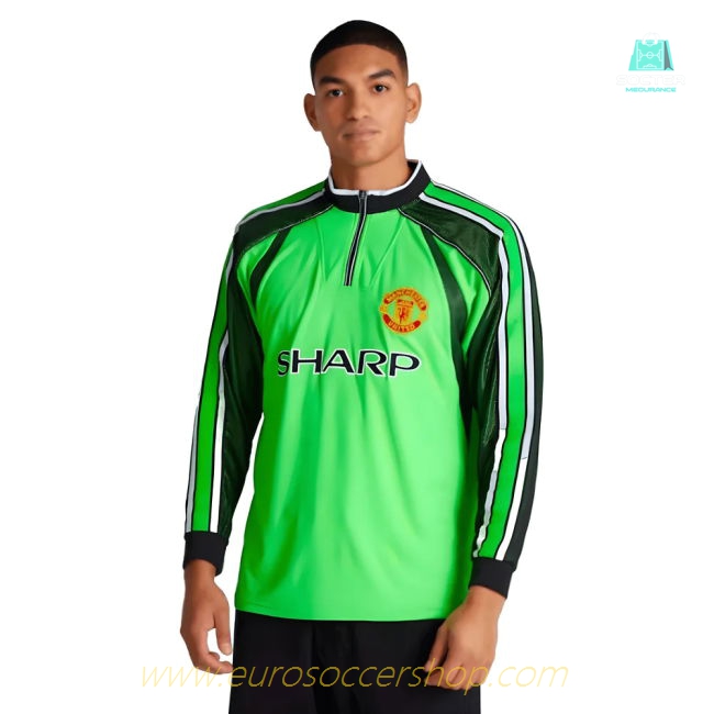 1998-1999 Manchester United Retro Goalkeeper Jersey (Green)