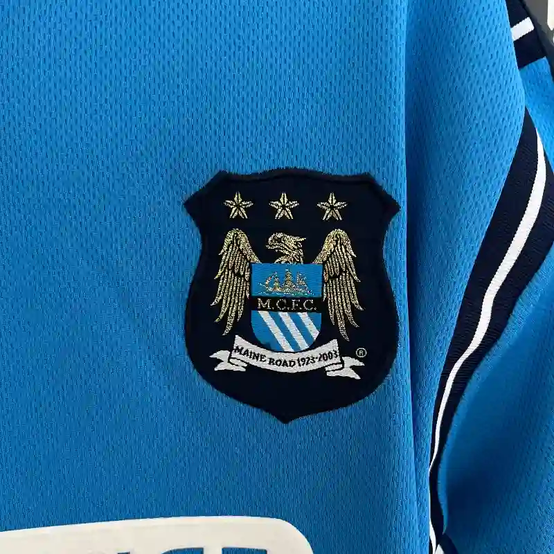 2002-2003 Manchester City Jersey retro kit