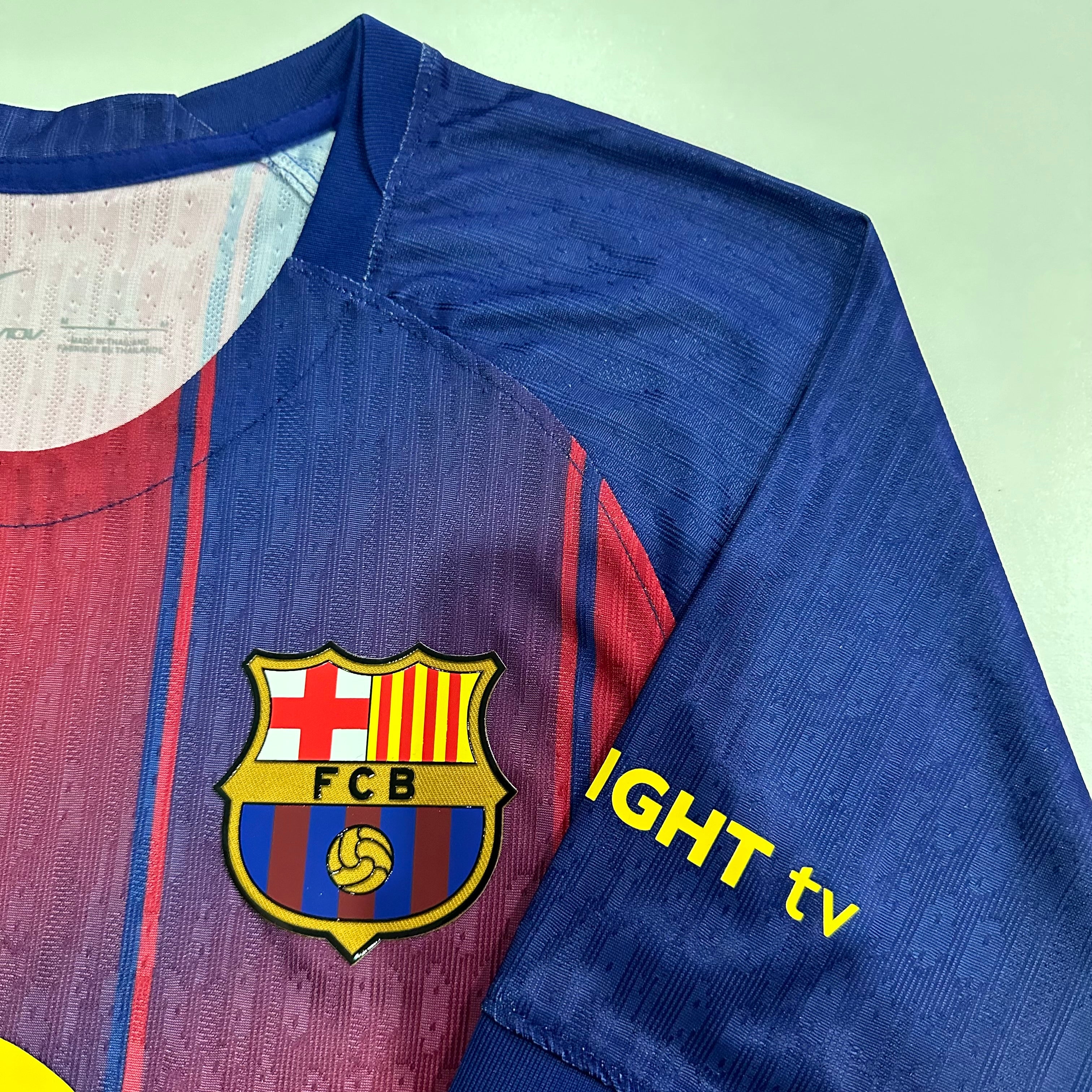 Player Version Barcelona Home 2025/26 Soccer Jersey Authentic Kit