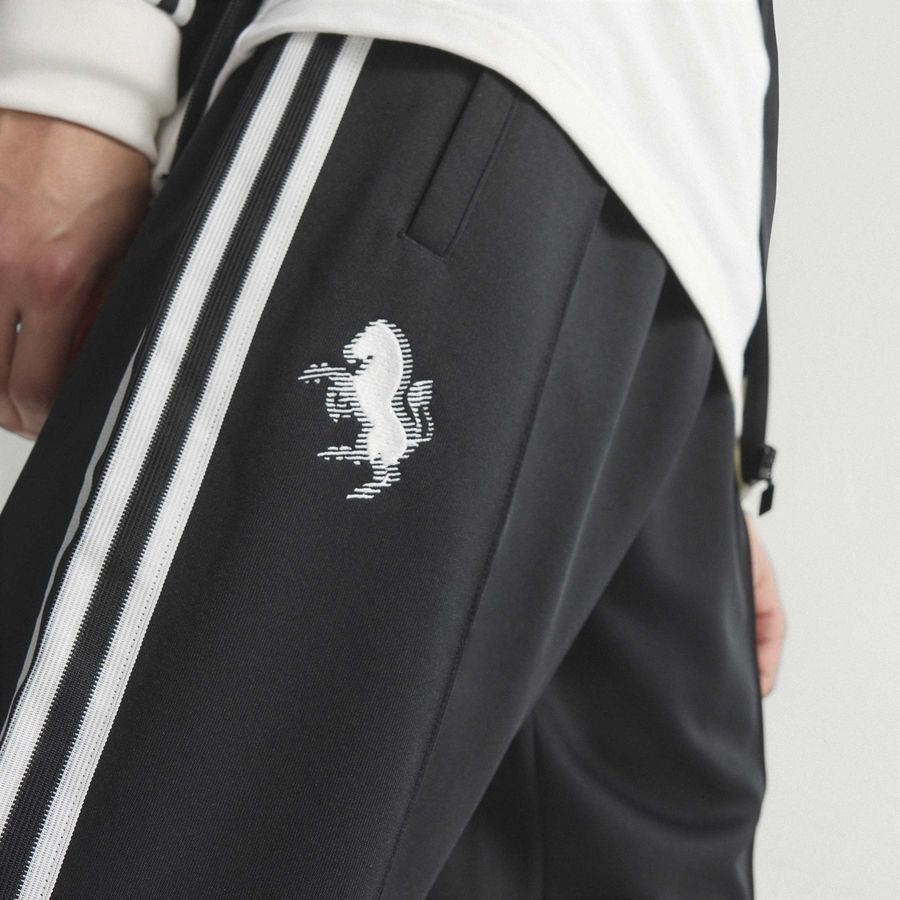 [EFKS] Juventus Track Pants OG Black Jersey