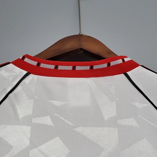 Authentic Manchester United (man Utd) Jersey - International Supporter