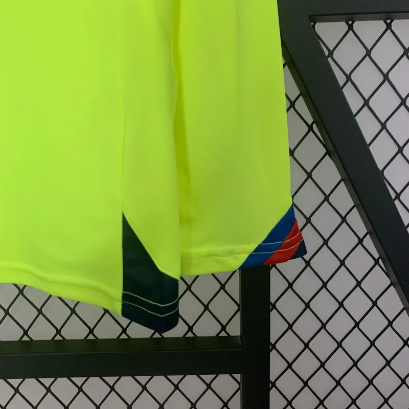 2005-2006 Barcelona Long Sleeve Jersey retro kit