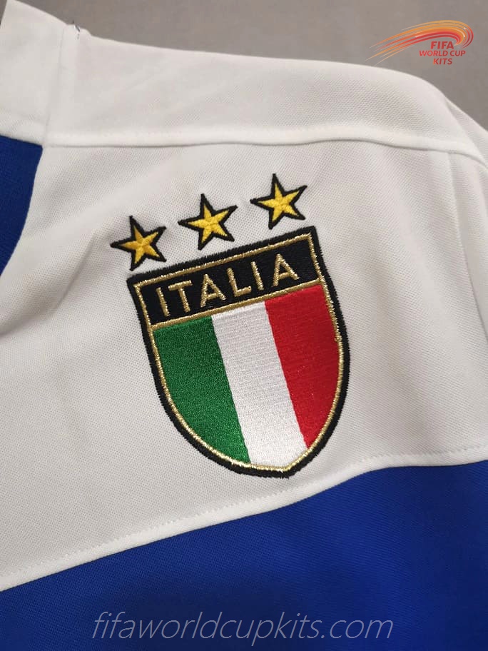 Italy 98 to 00 Secondary Soccer Kit