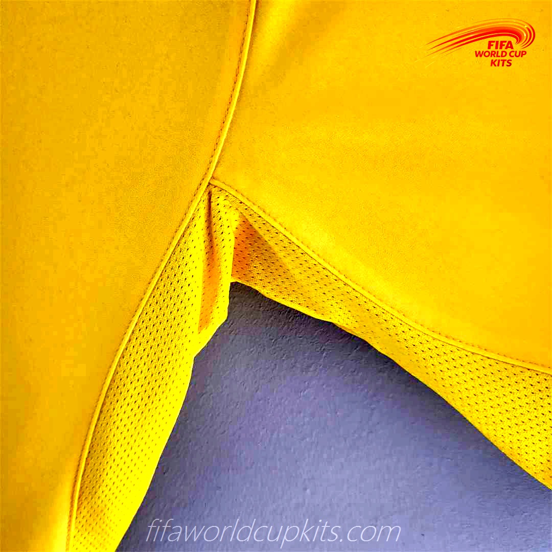 Arsenal 03-05 Away Yellow Football Kit