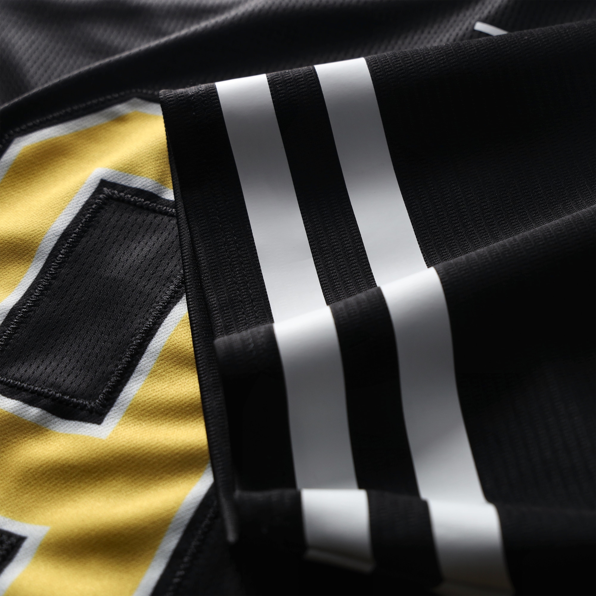[LK] Juventus Collegiate American Football Foundation Fashion Jersey - Black