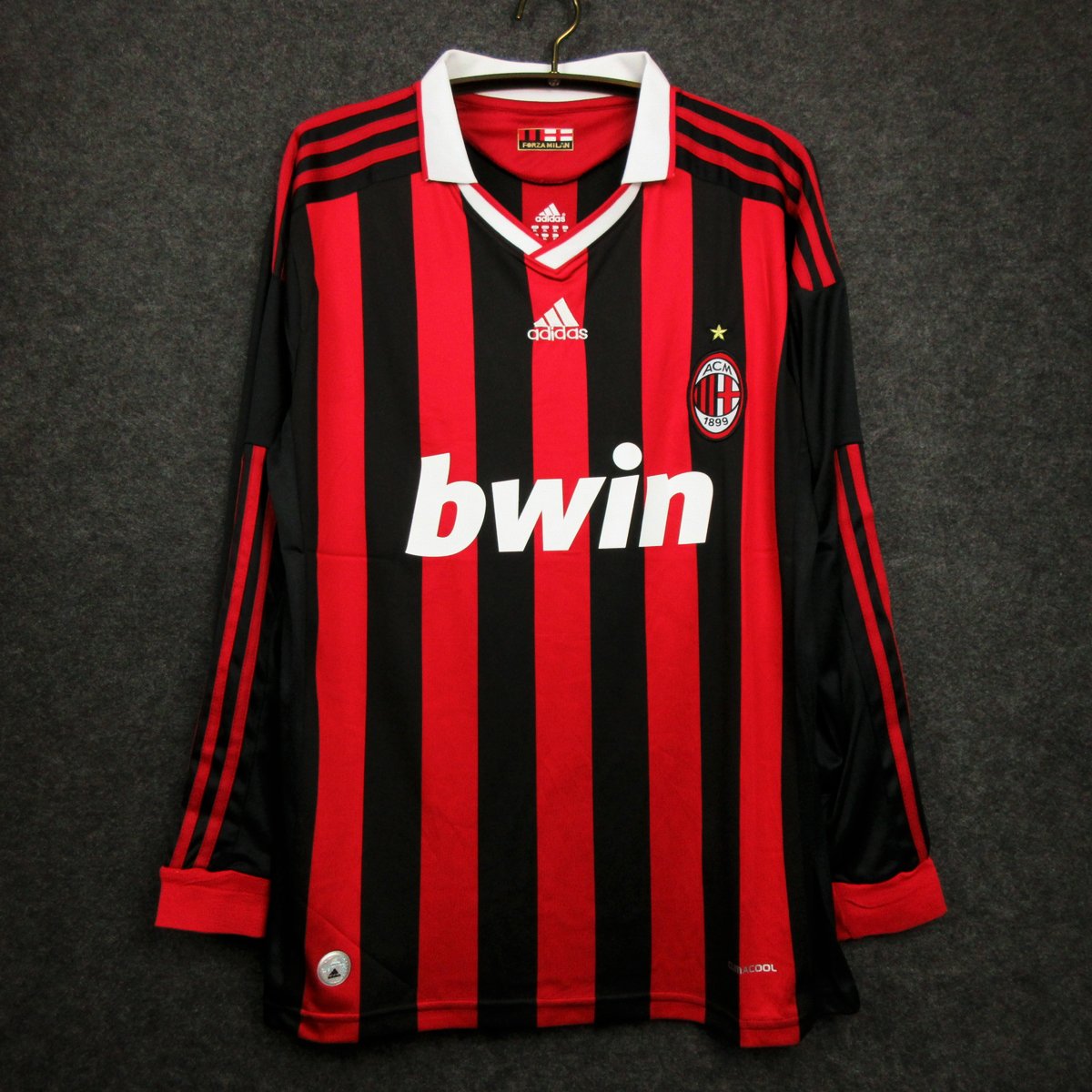 2009-2010 AC Milan Home kit Long sleeve