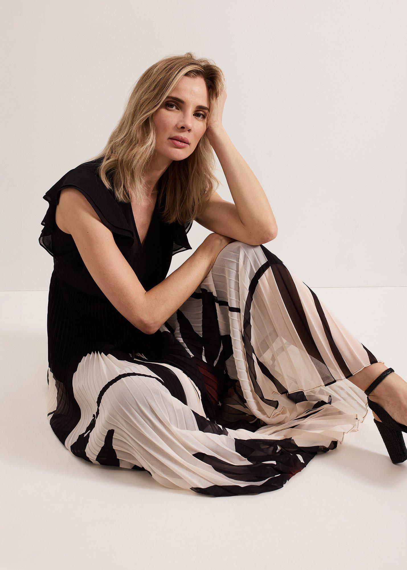 Uma Printed Pleat Maxi Dress