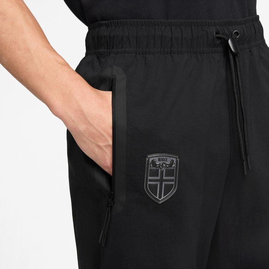 [EFKS] 2026 Norway Trousers Tech Woven World Cup Black/Anthracite Training Apparel