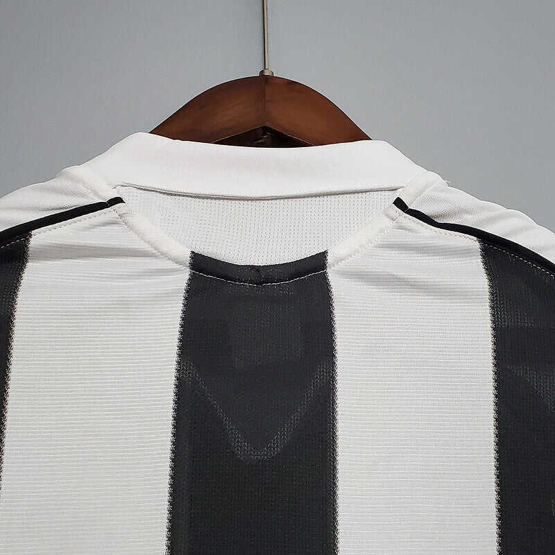 Cheap 2005-2006 Newcastle  Home retro kit