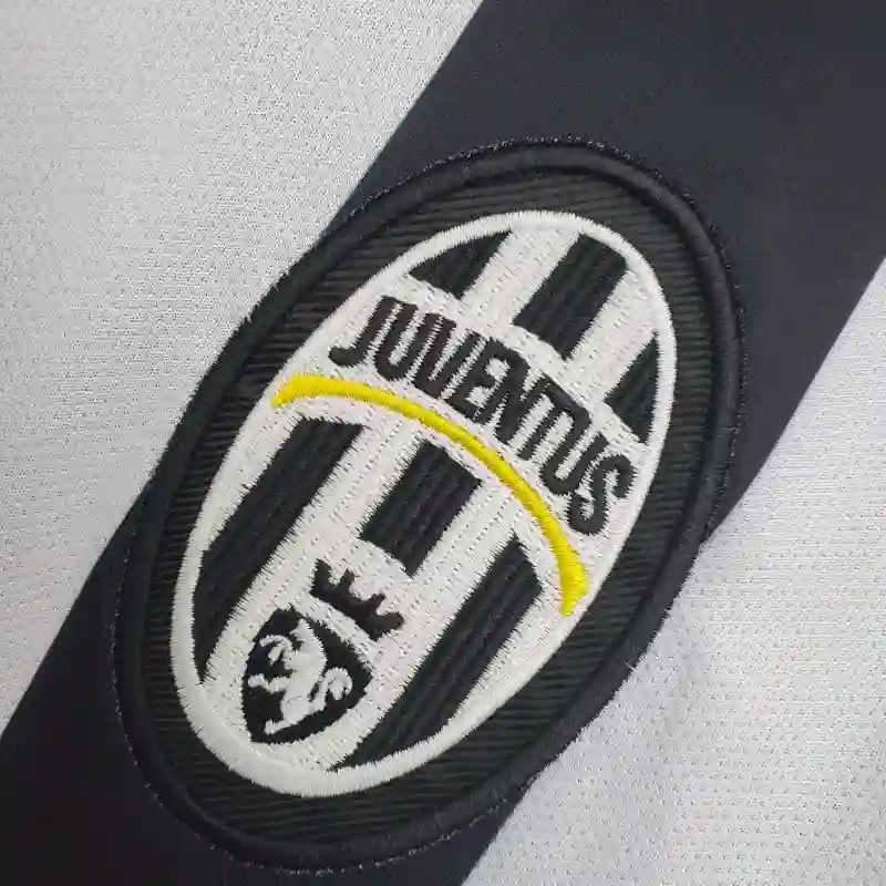 2014-2015 Juventus Jersey retro kit