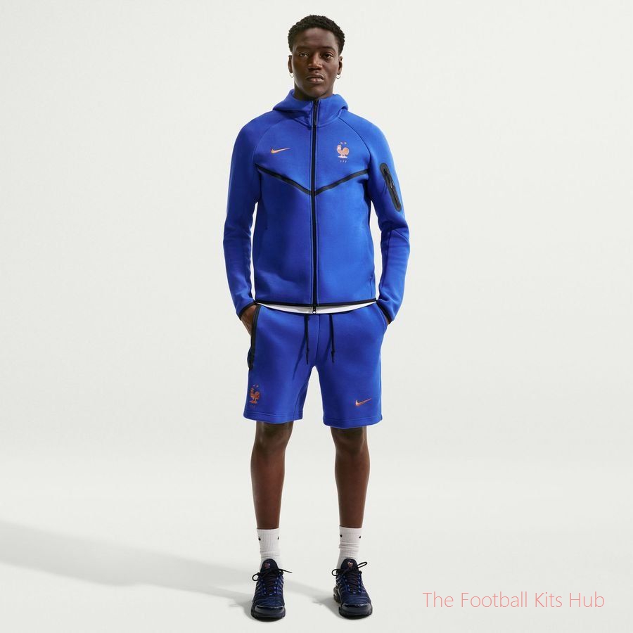 France Sweat Shorts NSW Tech Fleece World Cup 2026 - Game Royal/Metallic Copper