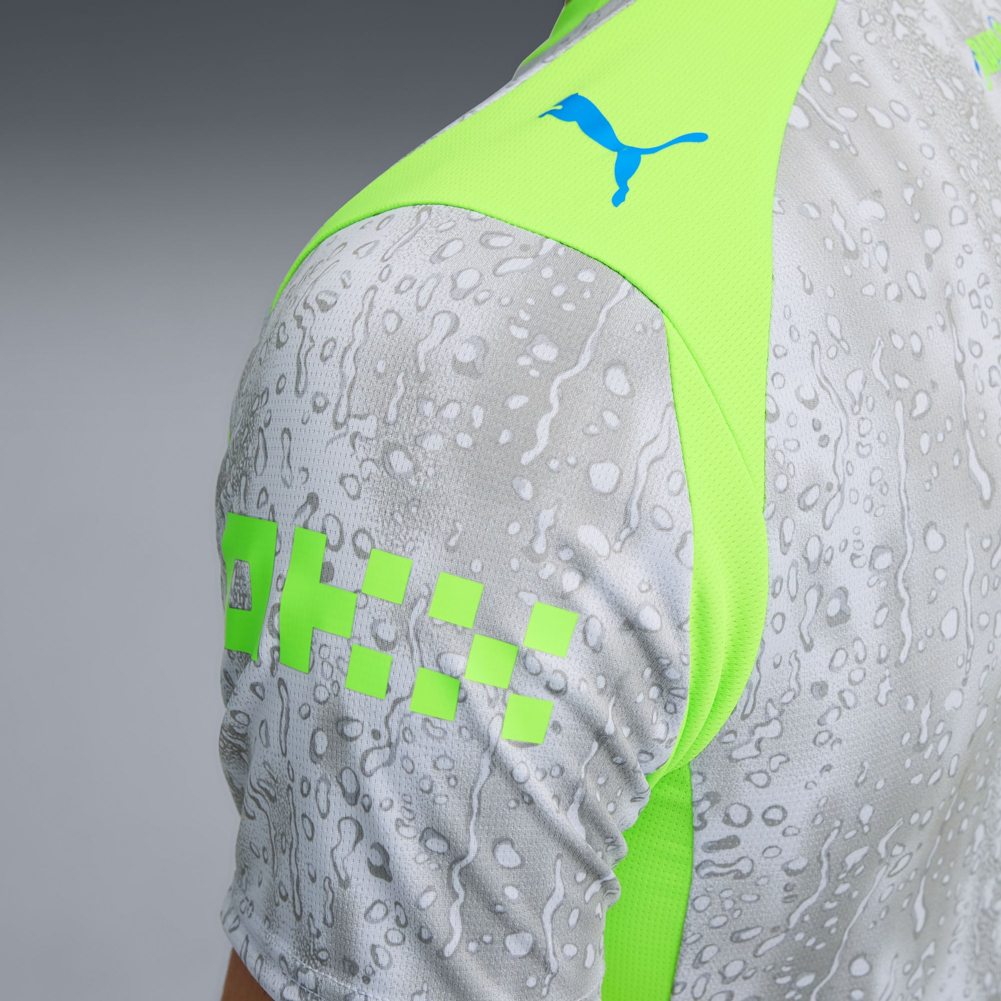 [SJH] Manchester City 2025/26 Third Replica Jersey - Gray/Neon Green
