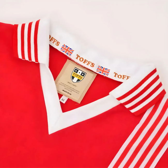Replica 1976-1979 Football Club Shirt With Special Edition Design -