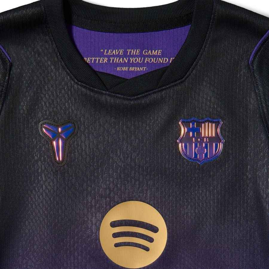 Barcelona Away Shirt 2026/27 Mini-Kit Kids