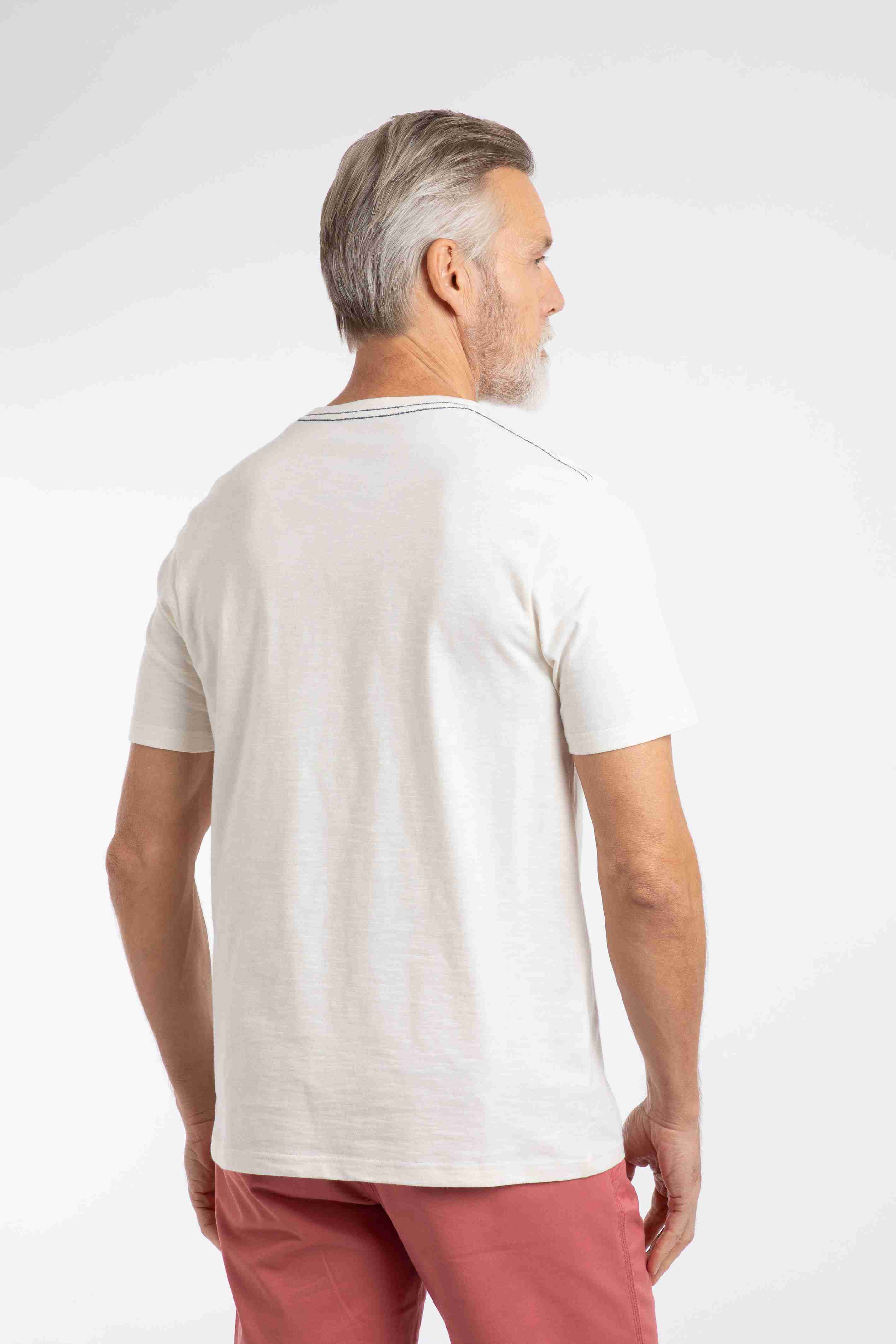 Cast Off Front Print Graphic T-Shirt Dusty White