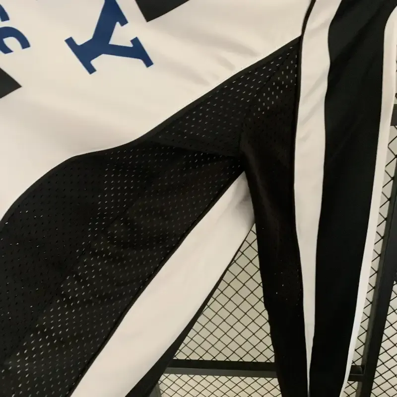 Cheap 1997-1998 Juventus Long Sleeve Jersey retro kit