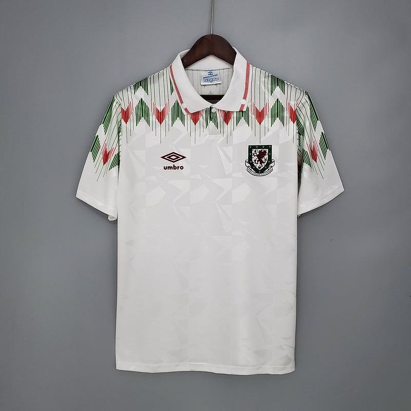 1990-1992 Wales away kit