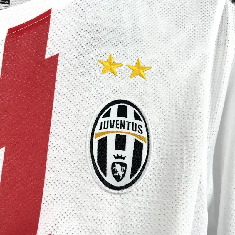 Cheap 2010-2011 Juventus Jersey retro kit