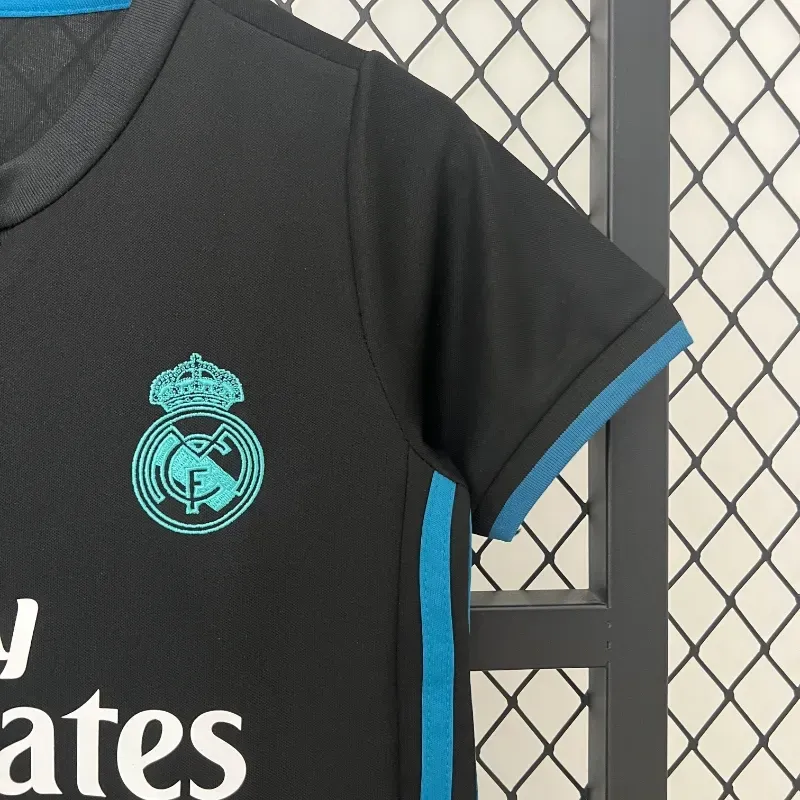 Cheap 2017-2018 Kids Real Madrid Jersey retro kit