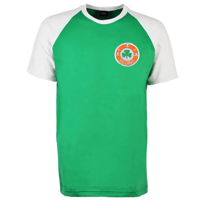 Republic Of Ireland Raglan Sleeve Green/White T-Shirt Euro
