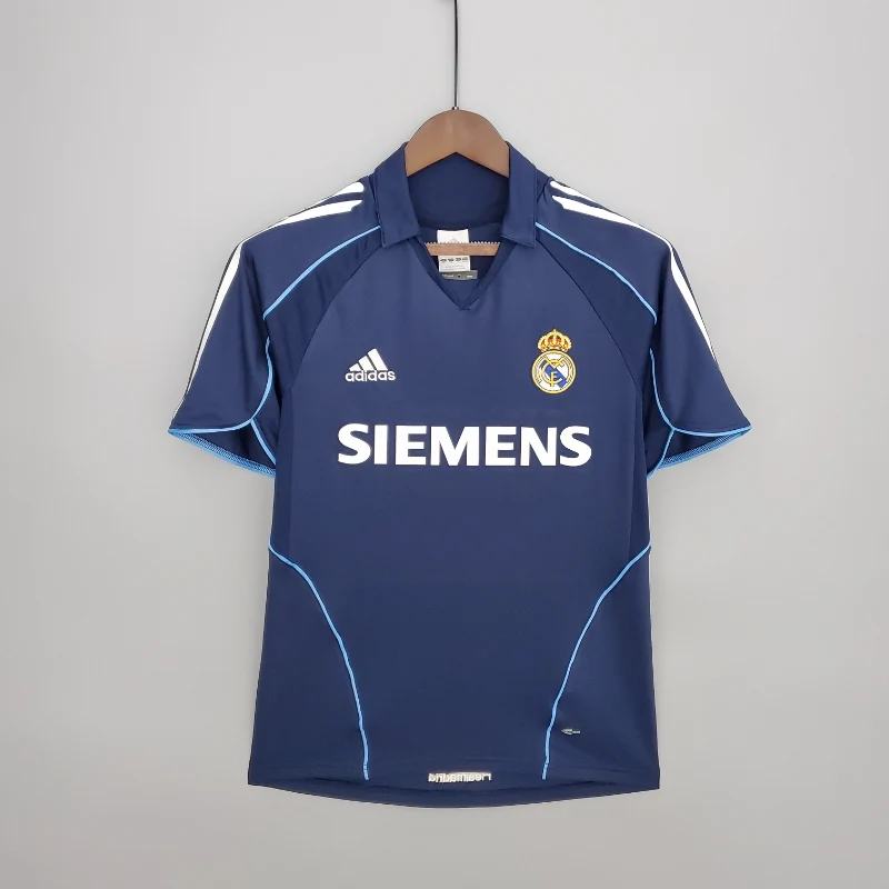 2005-2006 Real Madrid Jersey retro kit