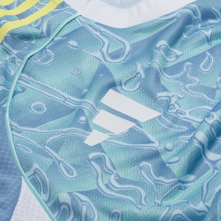 Juventus Away Shirt 2025/26 Supporter Version In Multiple Adult Sizes