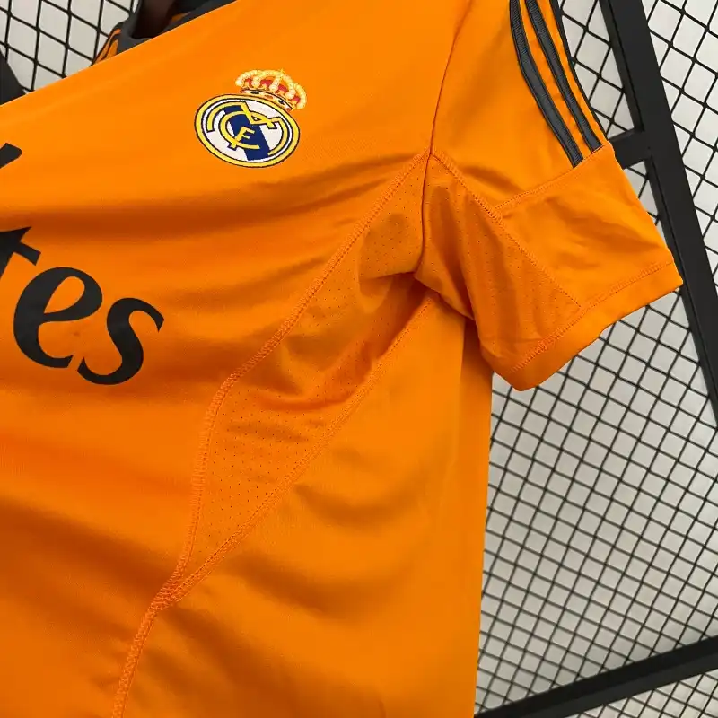 2013-2014 Real Madrid Second retro kit